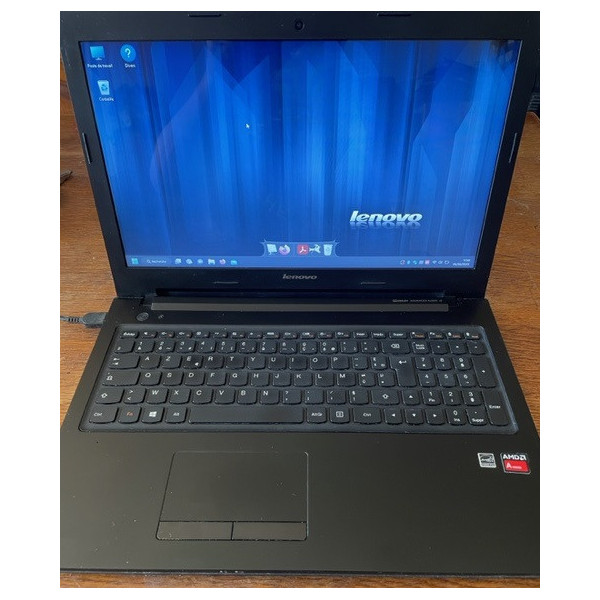 PC portable Lenovo 15,6" - Processeur AMD A8-4500M - 8Go de mémoire - SSD240Go - Radeon HD-7640G