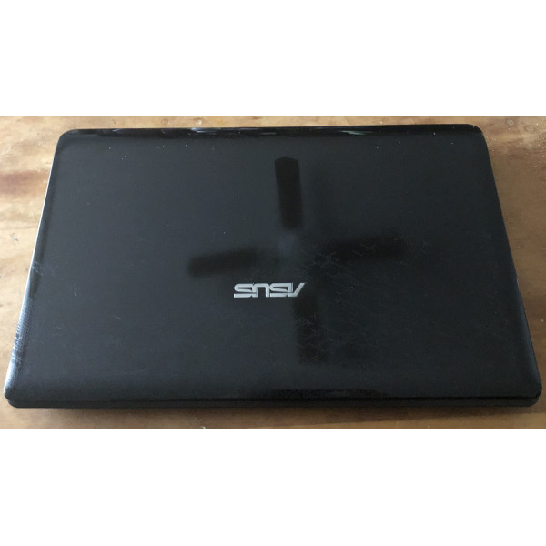 Ordinateur portable Asus 17 pouces