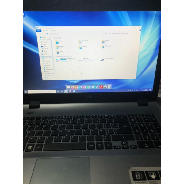 Acer Aspire E5-771G portable 17,3 pouces - I7 - SSD 120Go M2 + HDD 1To sata Geforce 820M 2Go